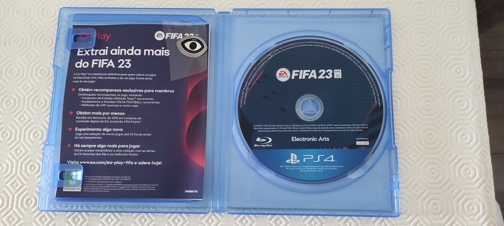 Vendo FIFA 23 para PS4