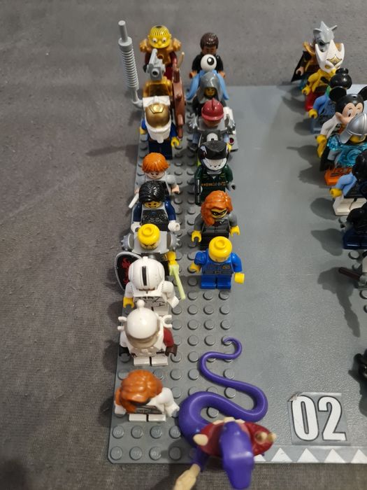 Kolekcja figurek LEGO