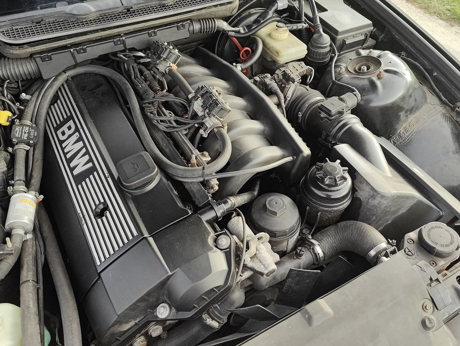 BMW E36 328i M52b28 LPG zdrowa gwint Dębe Wielkie • OLX.pl