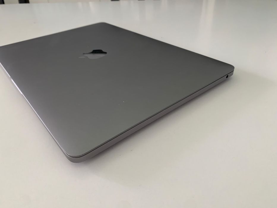 MacBook Pro '13 touch bar64284534003586123