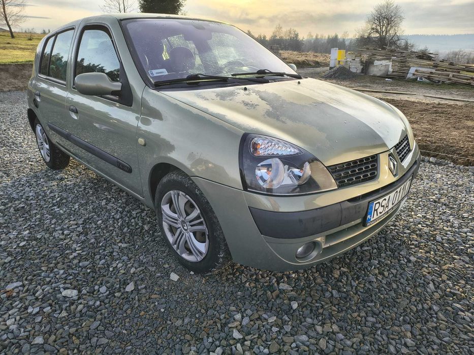 Sprzedam samochód Renault Clio