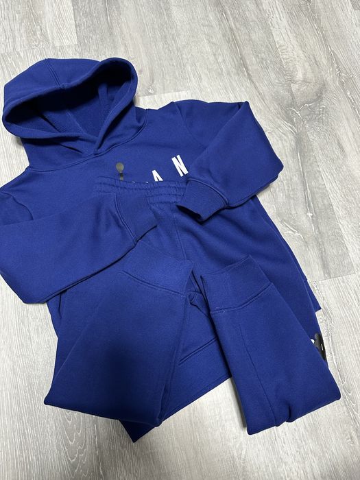 Костюм на флисе Jordan 5-6лет