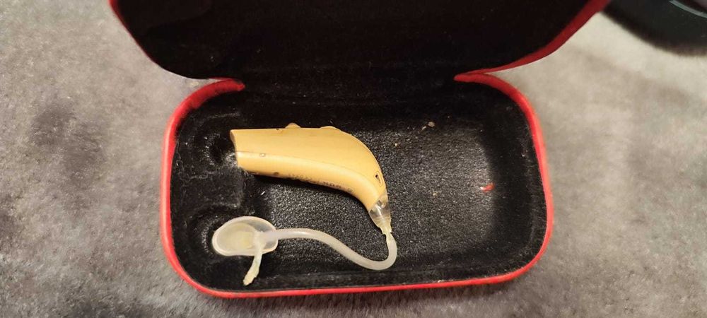 Слуховой апарат.