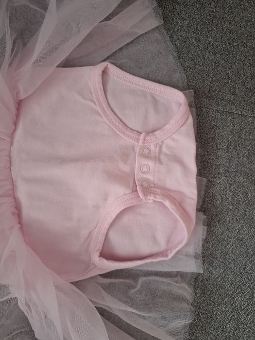 Body niemowlęce 68
