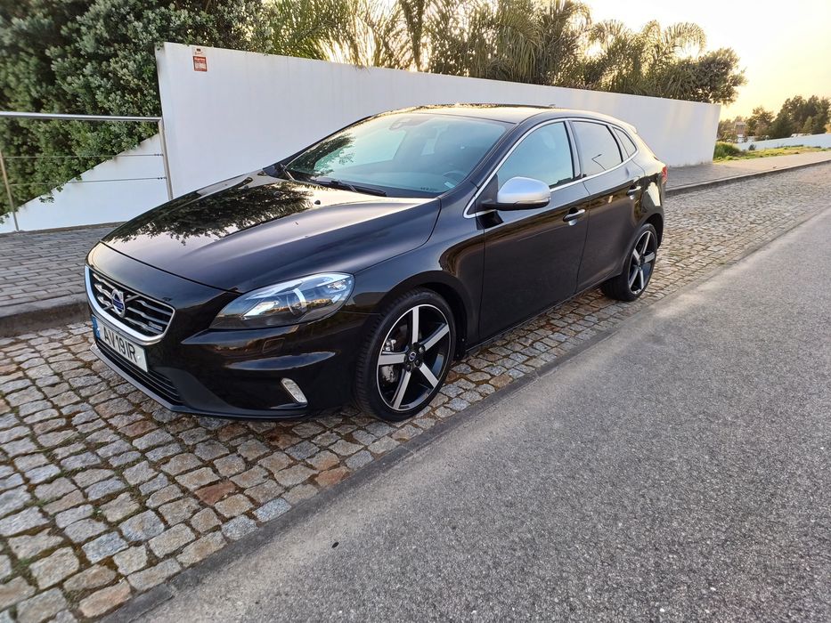 Volvo V40 D2 R-Design 2.0