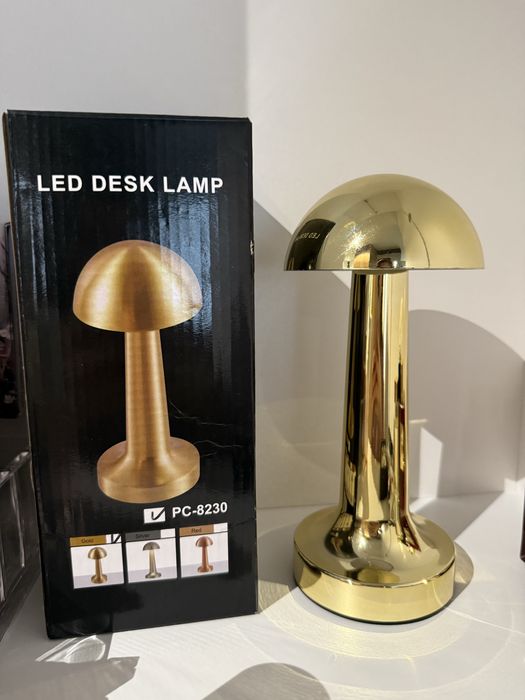 Lampka biurkowa LED – złota, dotykowa, USB-C