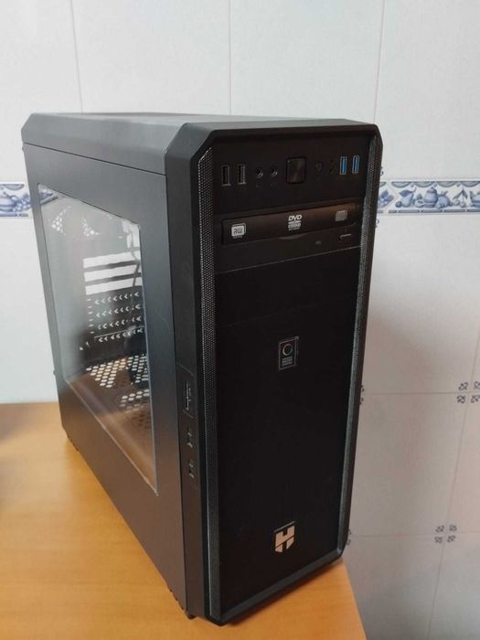 Caixa PC NOX Hummer com 2 ventoinhas [incluí leitor de DVD]