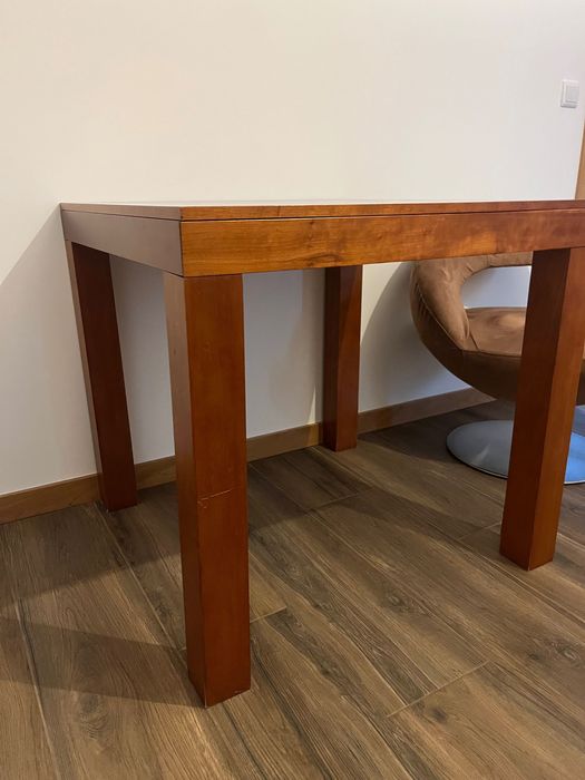 Mesa de Xadrez em Madeira Americana- Peça Única