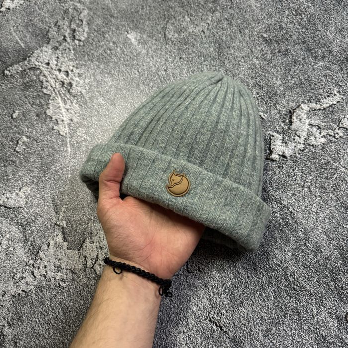 Шапка шерстяна fjallraven універсальна ,100% wool філревен gorpcore the north face