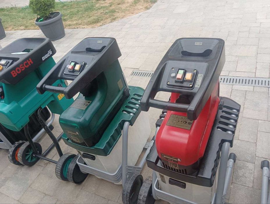 Садові подрібнювачі гілок (Шредери)