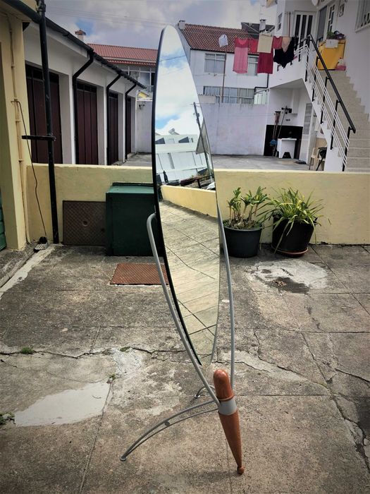 Espelho de Pé | Exclusivo64750868956163120