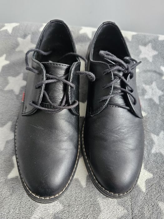 Buty do garnituru chłopięce 33