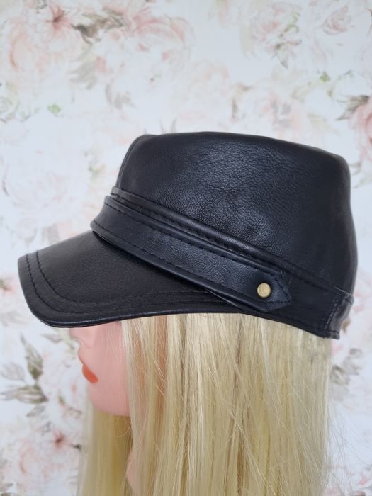 Czapka konfederatka skórzana czarna unisex