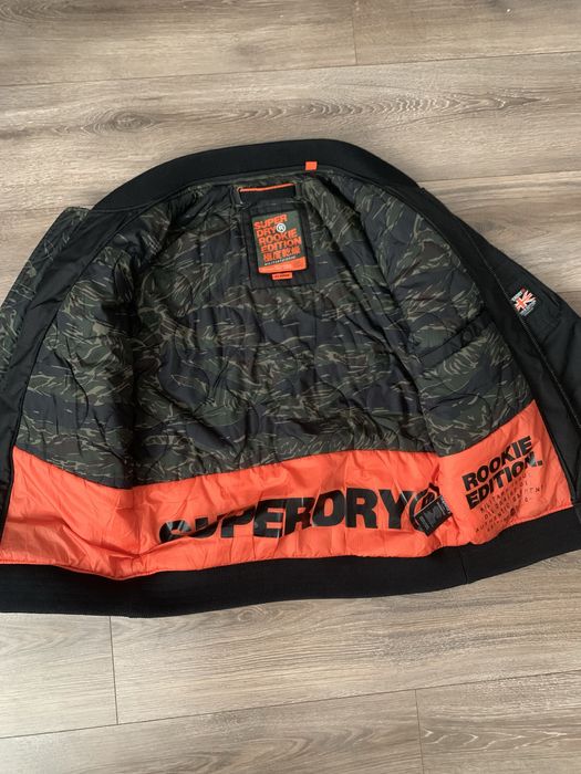 Куртка Бомбер нейлоновий