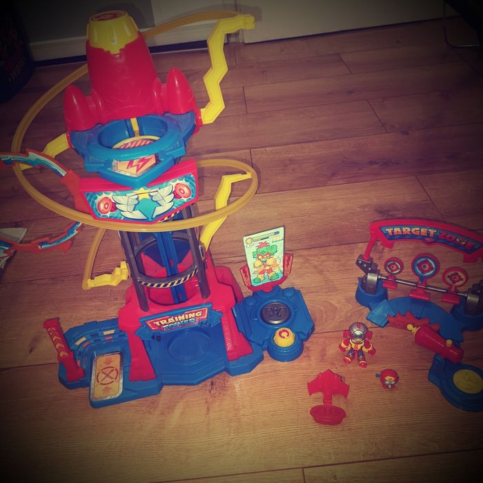 Super Things Training Tower