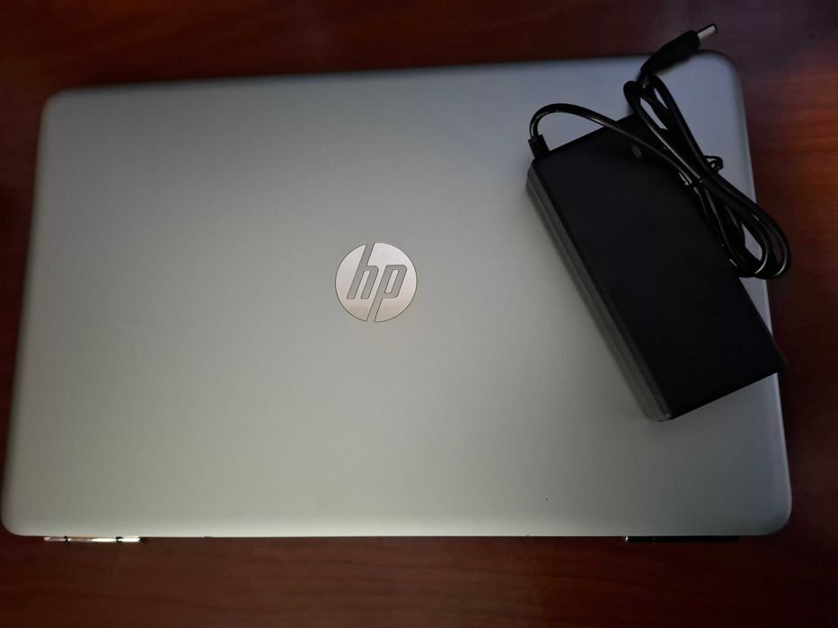 HP 15.6" Touch | 12GB RAM | SSD 240GB | Windows 11