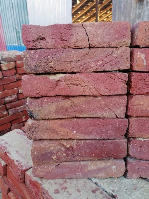 Старовинна цегла.  " польська  австрійська цегла "
