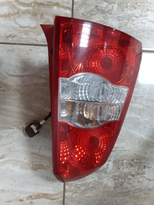 Komplet lamp tylnych Chevrolet Nubira