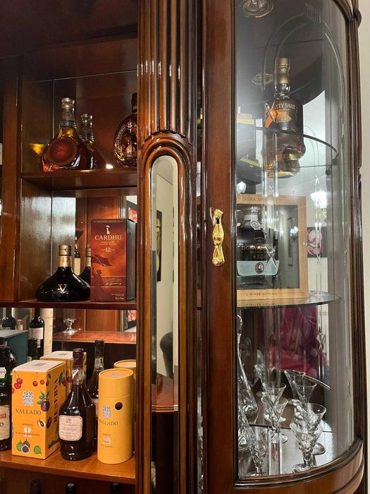 Bar decorativo de canto