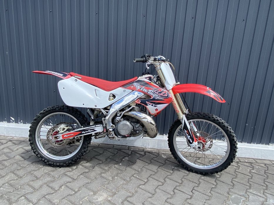 Honda CR250R 2T, 2003г. Продам или обменяю