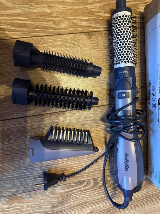 Sprzedam lokówko suszarkę Babyliss z jonizacją 1200W