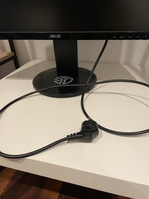 Monitor Gaming ASUS VG248QE – 24” Full HD 144Hz 1ms