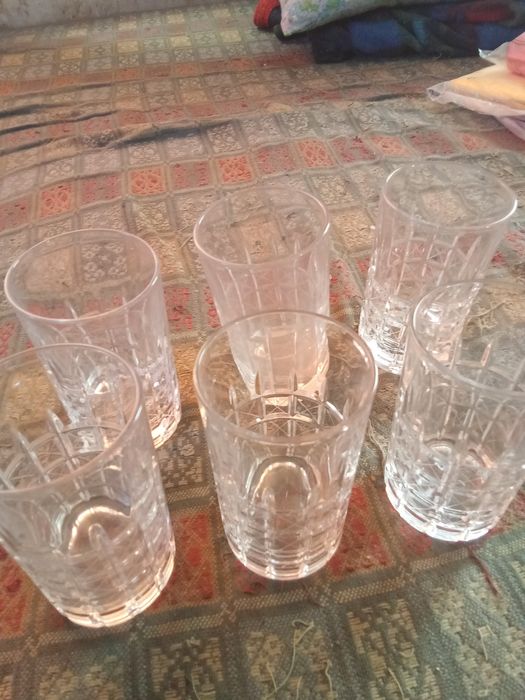 Продам стаканы хрустальные.