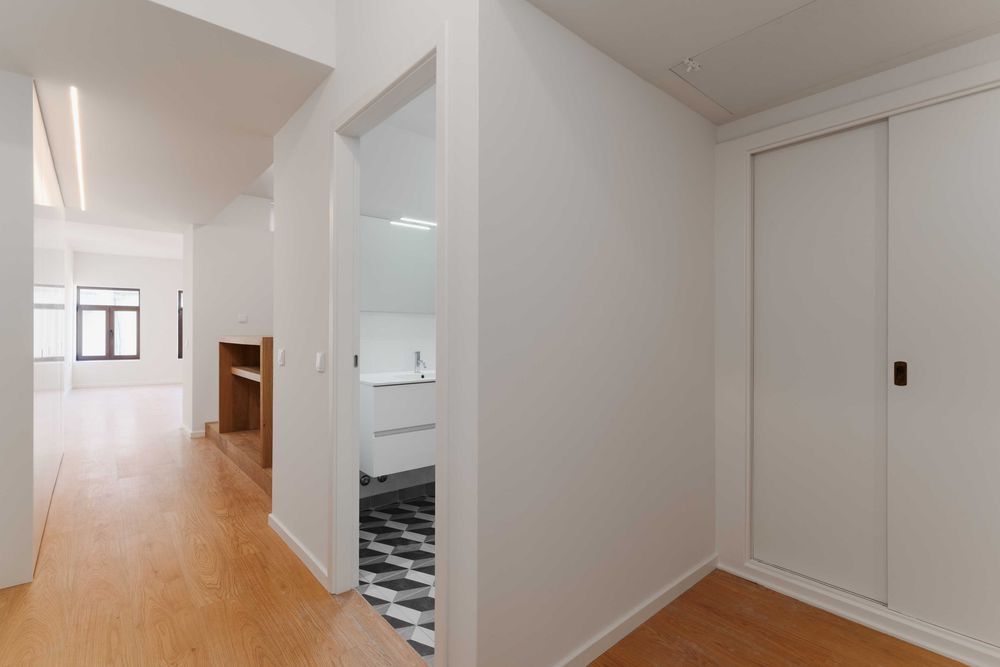 Apartamento T0 (estúdio) novo para arrendamento