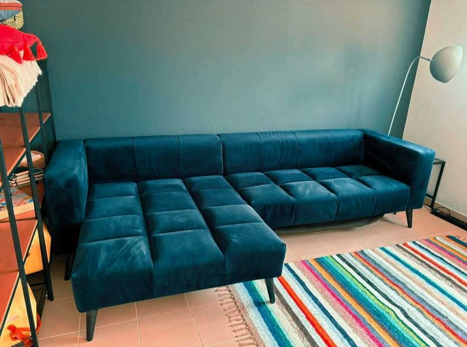 Large Blue Velvet L-Shape Sofa with Chaise – Like New -Free deliver
