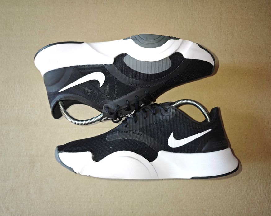 Оригінальні Кросівки Nike Superrep Go