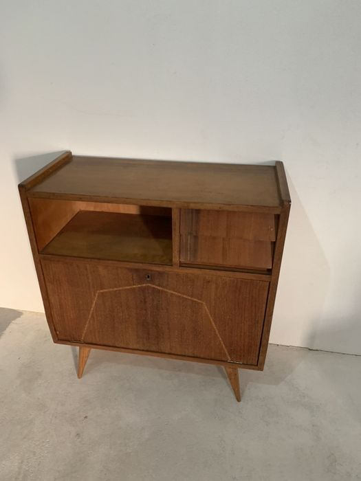 Móvel vintage Licoreiro