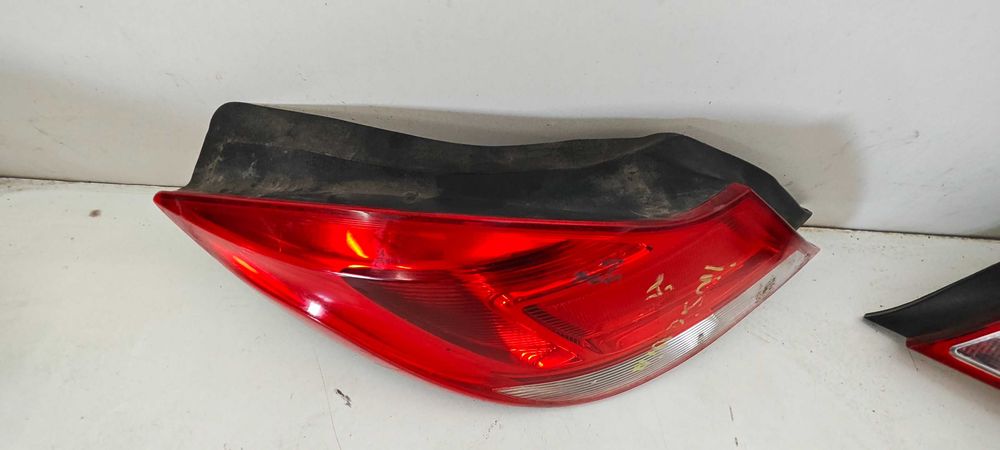 MAZDA 6 GJ SEDAN 2015-2018 LED POLIFT ROK Lewa i Prawa Lampa lewy i prawy tył