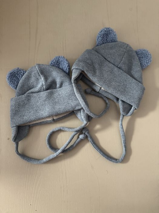 Зимові шапочки для двійнят