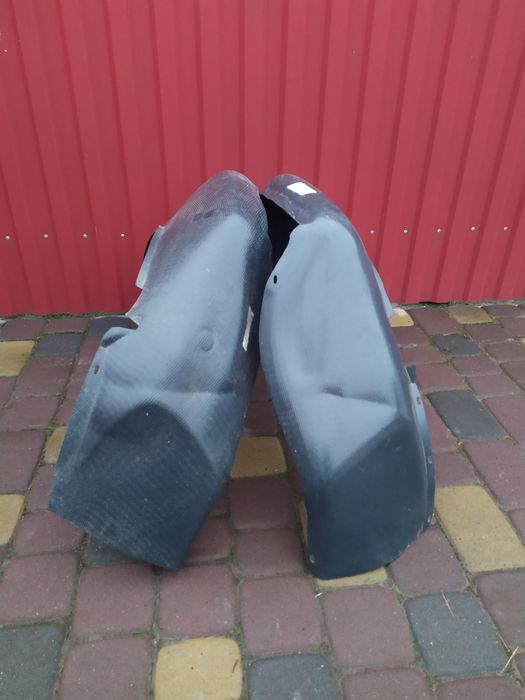 Нові передні підкрилки до ПАСАТ В4