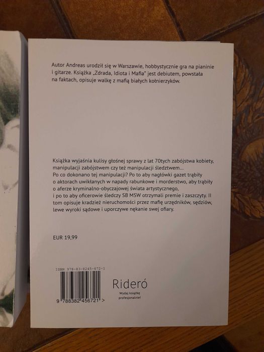 Książka "Zdrada, Idiota i Mafia" autor Andreas 600 str - drukowana