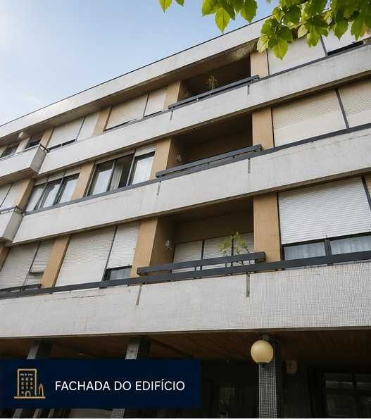T3 com 156,8 m² na Praça do Município | Elevador + Lugar de Garagem