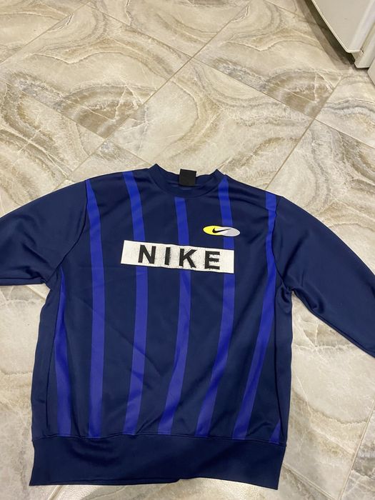 Кофта спортивна футболка Nike