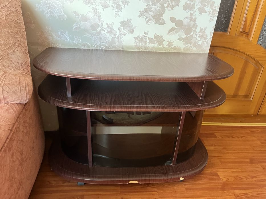 Тумба під телевізор