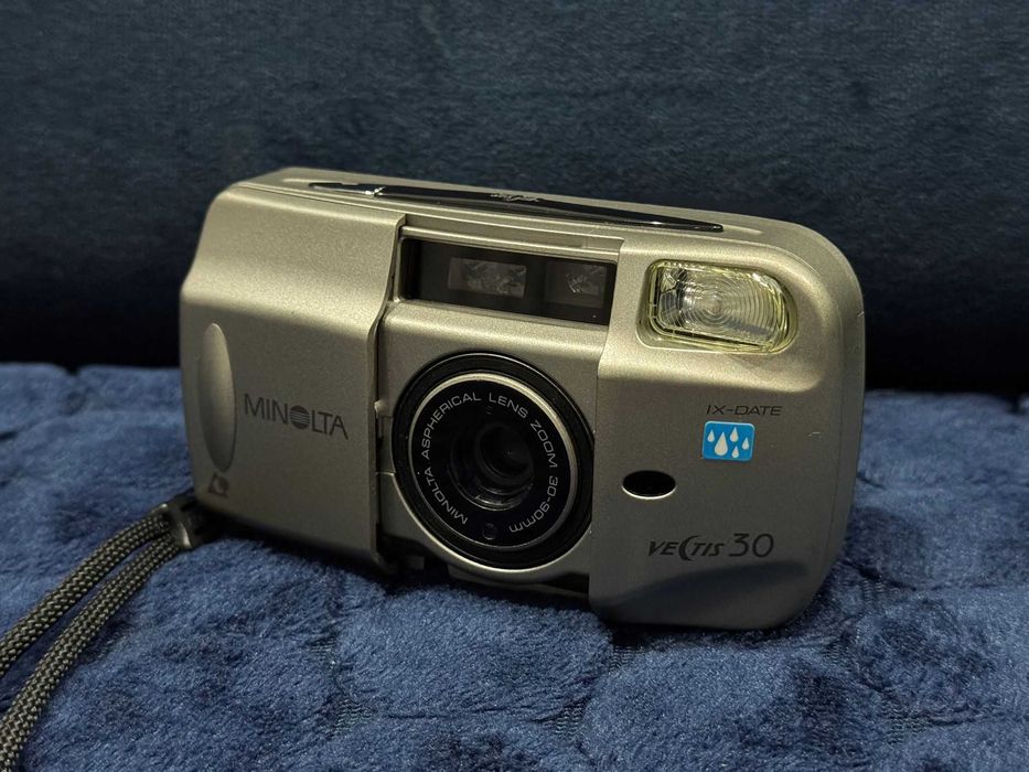 Retro Aparat fotograficzny Minolta Vectis 30