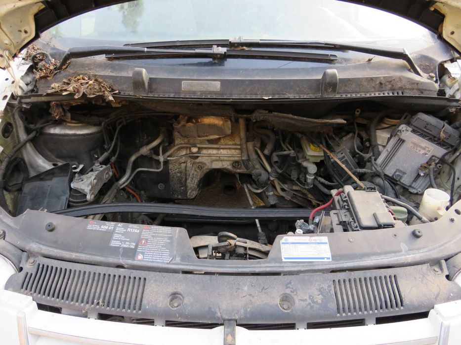 Volkswagen Sharan 2.0TDI de 2006 - Peças Usadas