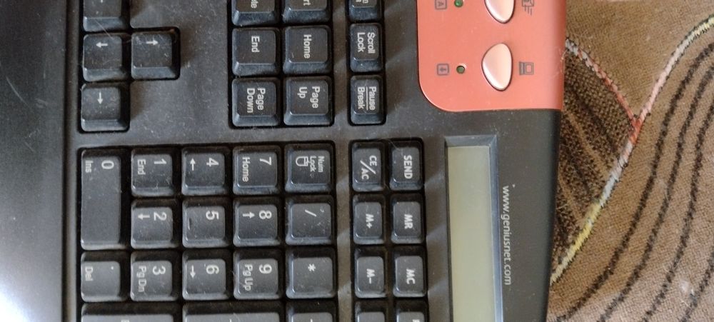 Монитор, клавиатура