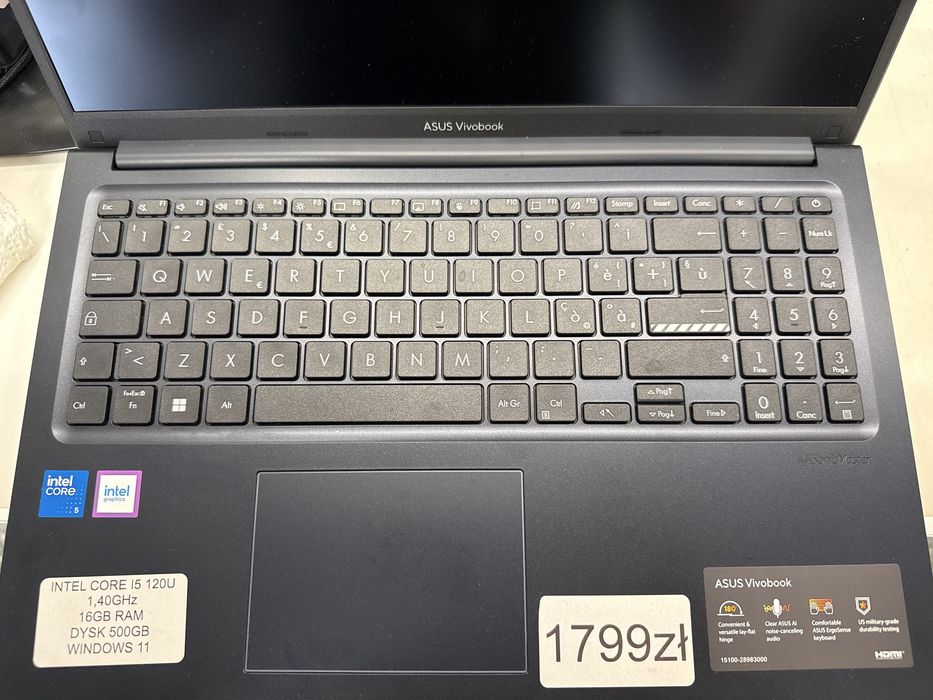 Asus Vivobook F1504VA