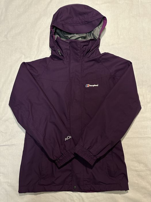 Нова куртка Berghaus нова колекція