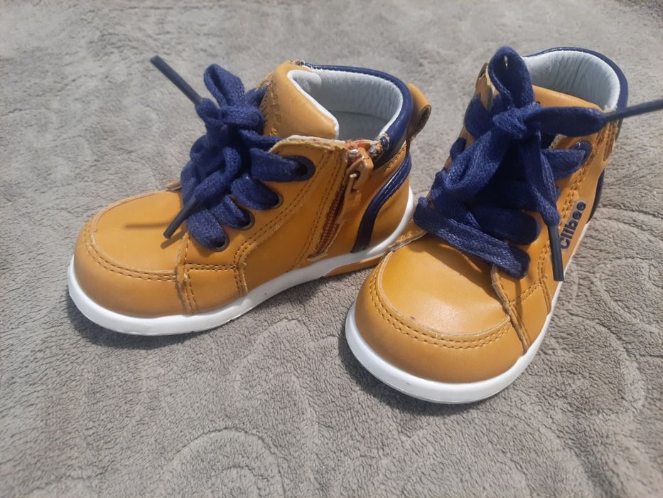 Ботинки весна-осінь