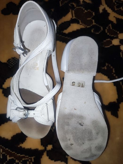 Туфлі для бальних танців