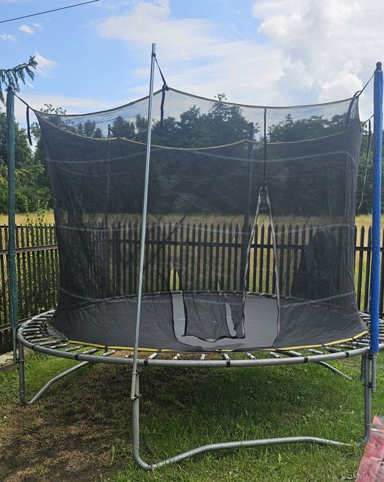 Sprzedam trampoline 3m.