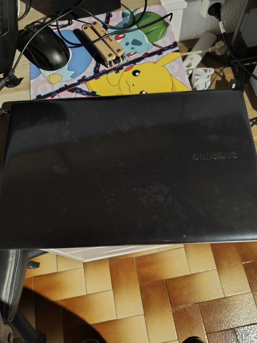 Samsung 8g RAM 500 de disco
