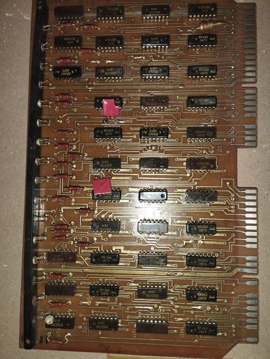 Плати СССР, радіодеталі, КМ155л3а