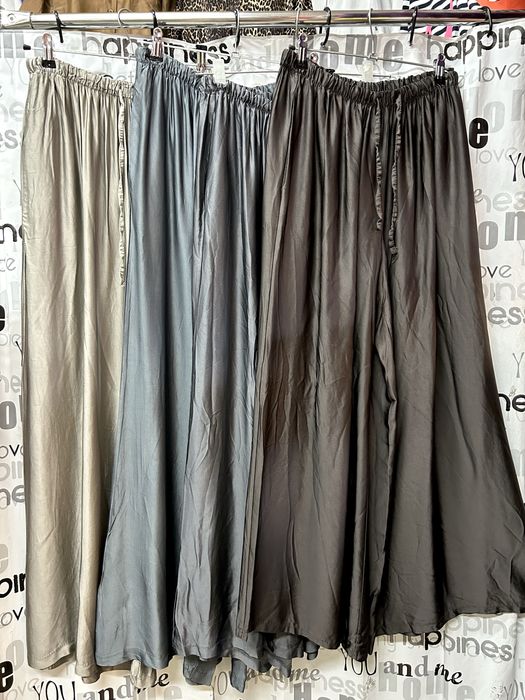 Брюки палаццо, шёлк натуральный ( Атлас), Италия, 48-54 р.