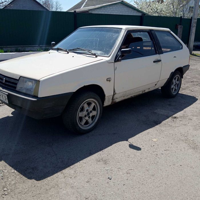 Продам ВАЗ 2108 на шеснарі